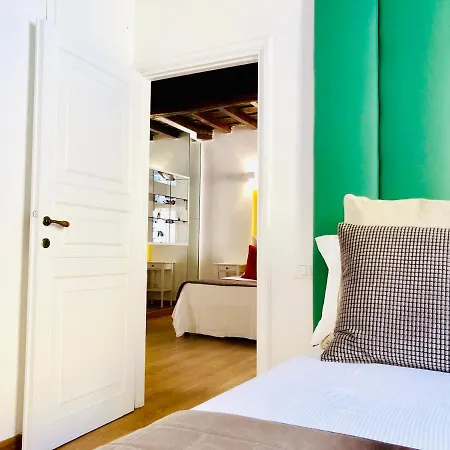 Palace Fontana Di Trevi Appartement Rome