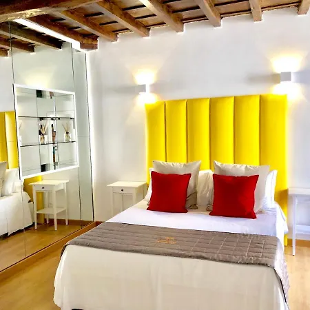 Palace Fontana Di Trevi