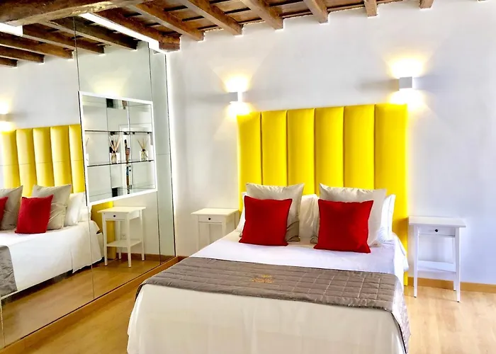 Palace Fontana Di Trevi